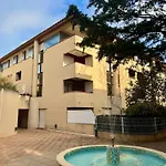 Centre Ville Aix - Terrasse / Ascenseur - Renove