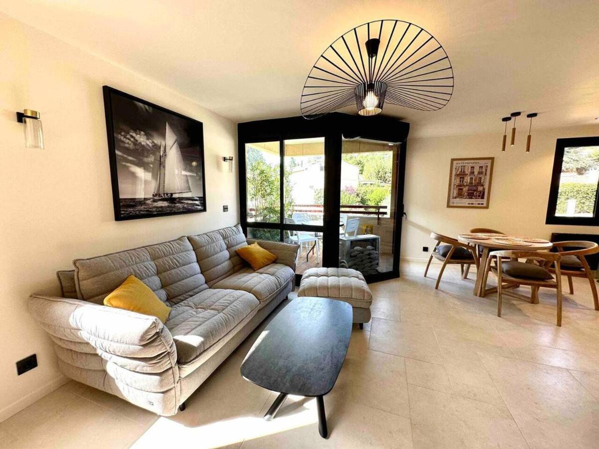 Centre Aix - Terrasse / Ascenseur - Renove Apartment