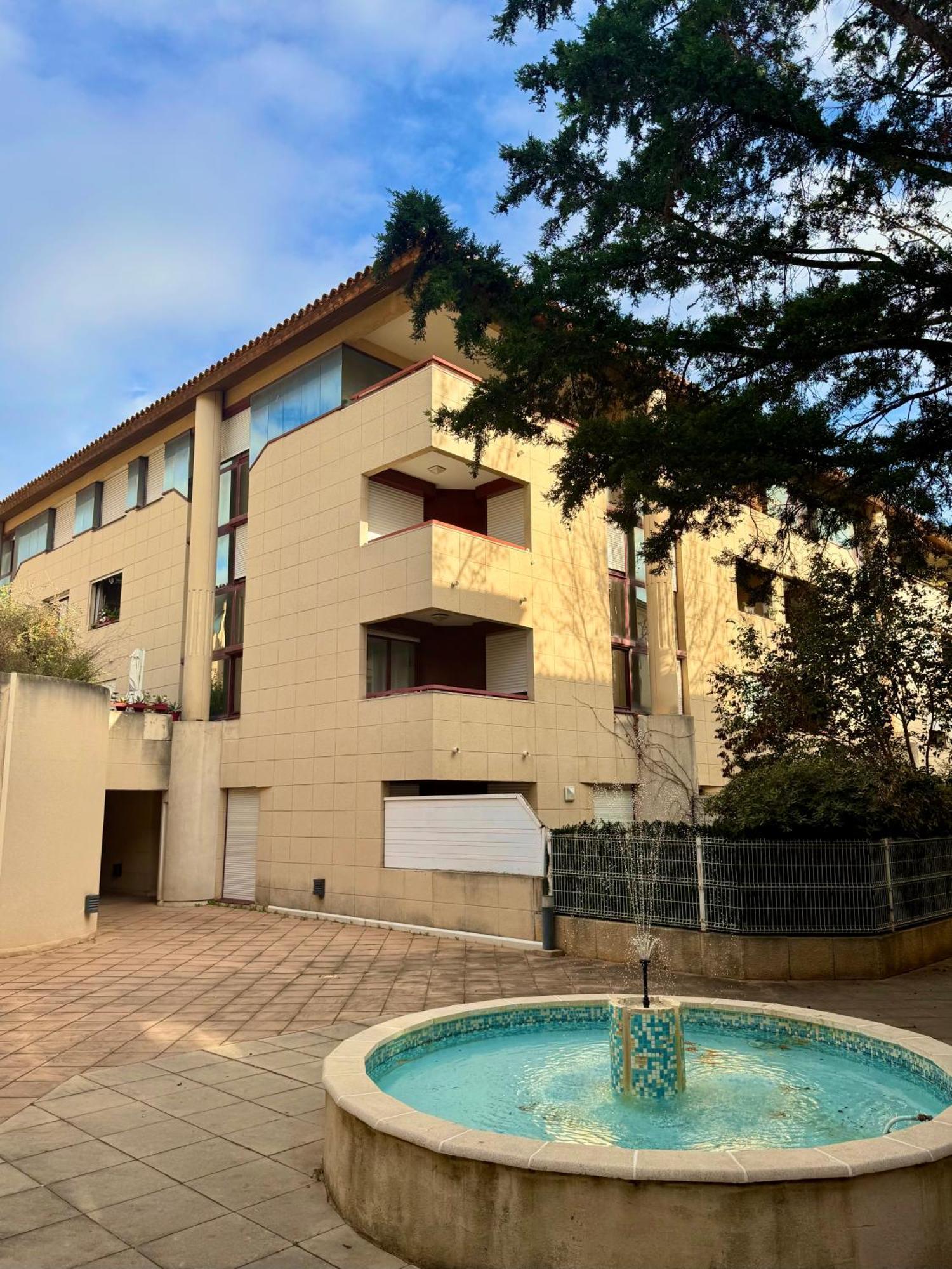 Apartment Centre Aix - Terrasse / Ascenseur - Renove Aix-en-Provence